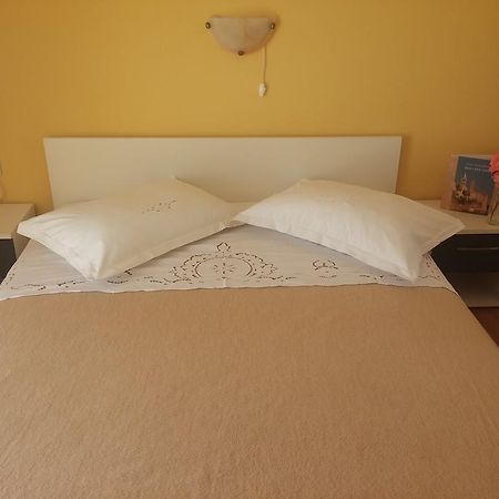 Apartments & Rooms Brna Banjol Exterior foto